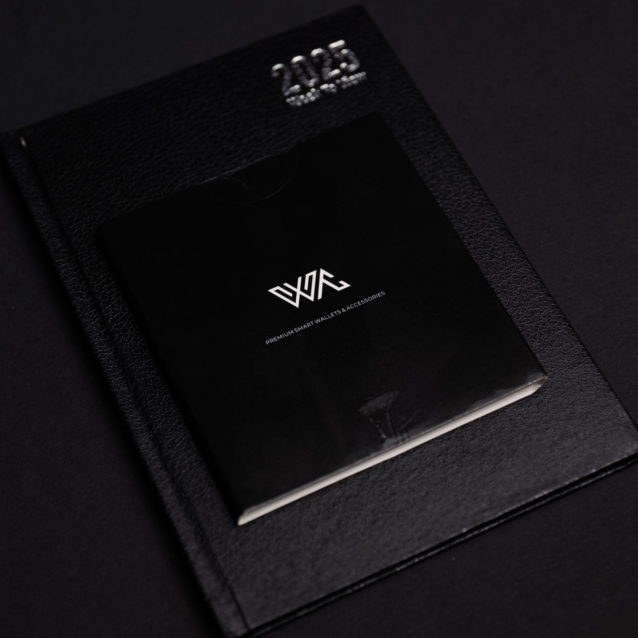 Black Premium Tracker Card Box - WalletAces